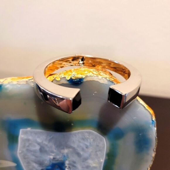 DIANE Von FURSTENBERG Cuff Bracelet - Picture 1 of 7